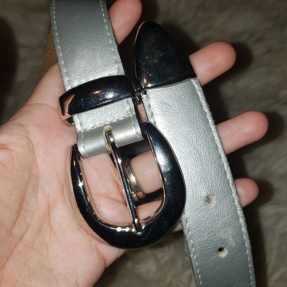 Vintage leather made in canada silver belt  with silve buckle small